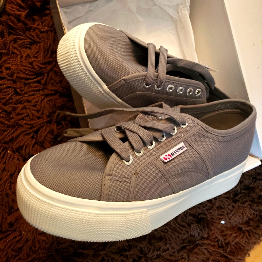🆕️Superga platform sneaker